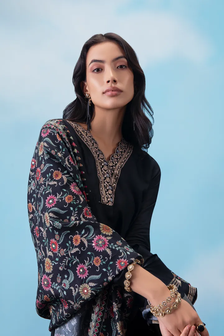 Paisley shawl. Fashion image, retouching by Mohammed Yasin.