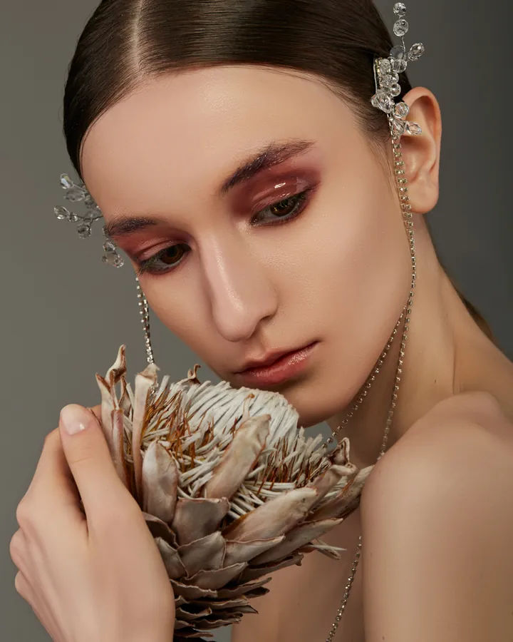 Personal work: Protea. Beauty & jewellery image, retouching by Mohammed Yasin.