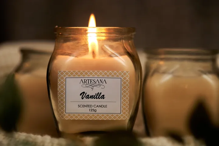 Home fragrance — Vanilla glow. Product image, retouching by Mohammed Yasin.
